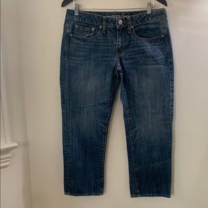 American Eagle Boy Fit medium Dark Wash Ankle & Cropped Jeans women’s SZ 6